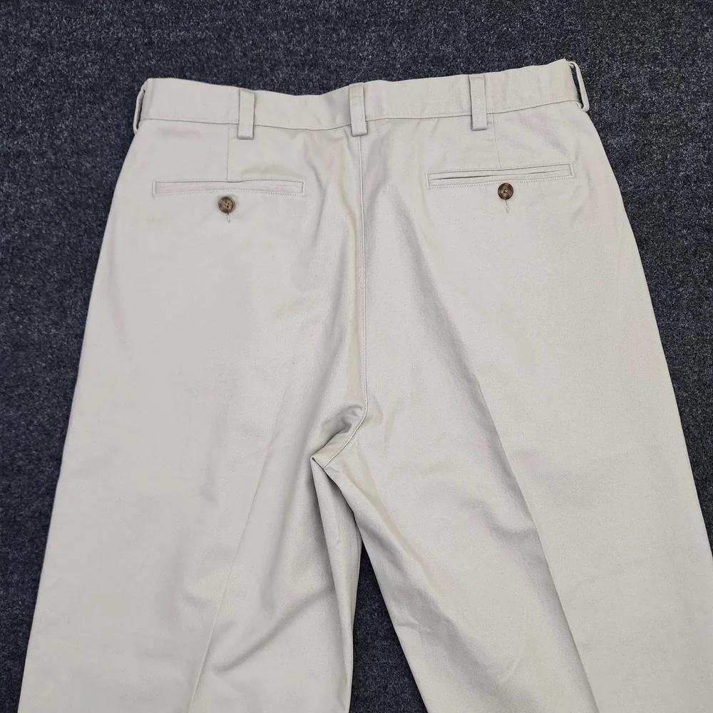 L.L. Bean Mens 35x34 Beige Khaki Pleated Straight Leg‎ Pants Wrinkle Free Office